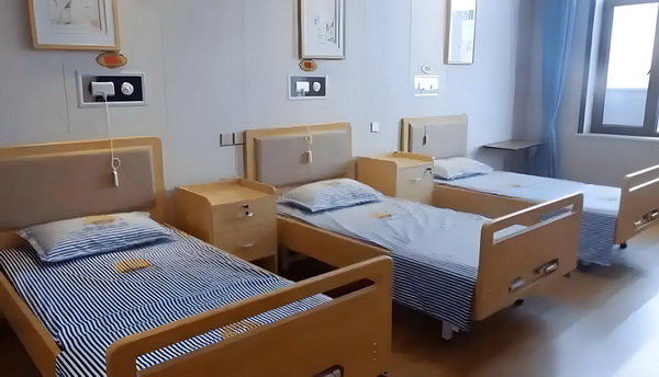 深圳转户口价格_董璇谈2任丈夫：从没想过会和高云翔离婚，张维伊敢娶我很勇敢 必须力足够要有的实