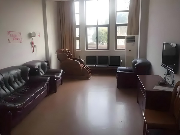 深圳转户口价格_董璇谈2任丈夫：从没想过会和高云翔离婚，张维伊敢娶我很勇敢 必须力足够要有的实